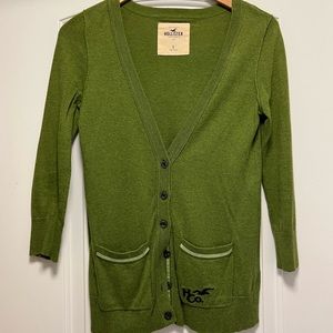 Hollister Cardigan